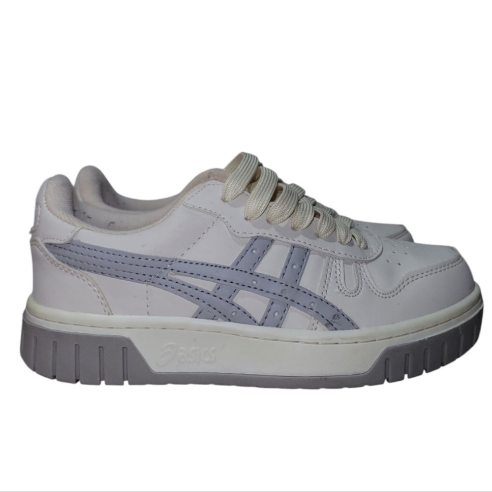 ASICS Japan S Women's White/Gray Sneakers SIZE 8.5